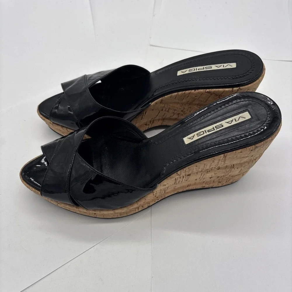 Via Spiga Black Patent Leather Espridalle  Peep Toe Sandal Wedges Women Size 8